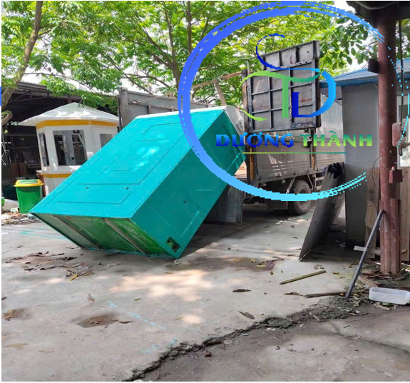 giá mua nhà vệ sinh di động
