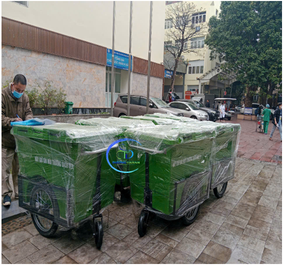 xe thu gom rác 3 bánh composite